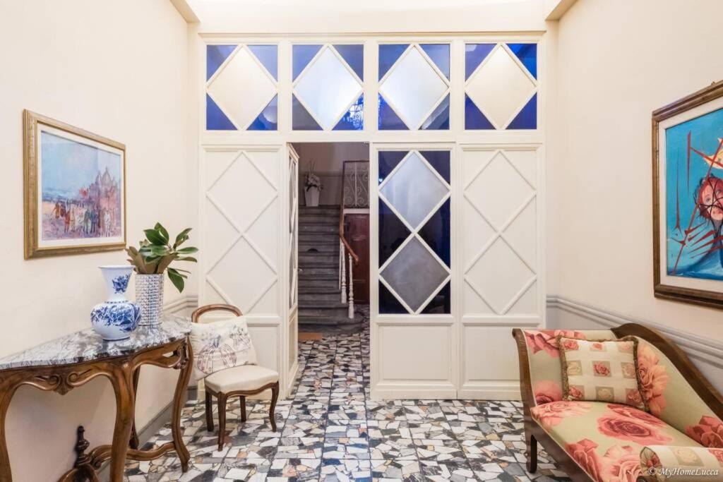 Casa Maria - Attico Di Lusso Vicino Alle Mura Lucca Eksteriør billede